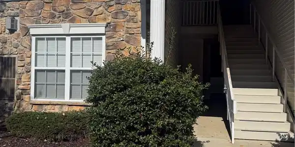 303 Waterford Terrace
