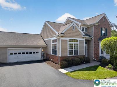 2304 Hollow View Drive