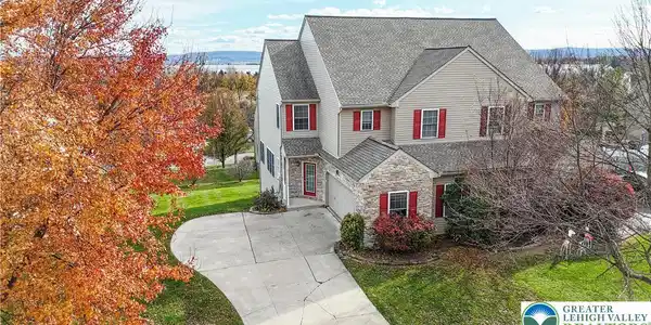 8376 Scenic View Drive