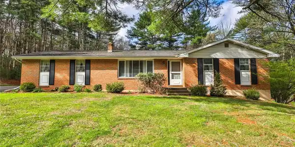 7262 Mount Eaton Road