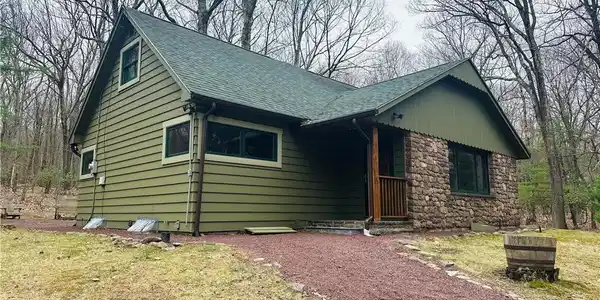 340 Moseywood Road