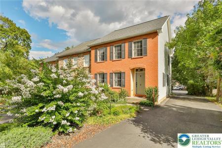 106 Garden Court