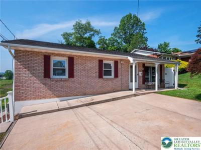 1080 W Tioga Street