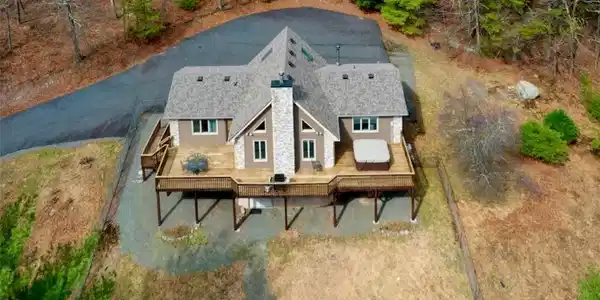 1101 Bush Road
