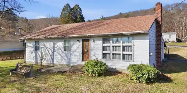 70 W Highland Lane
