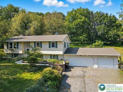 579 Overlook Circle