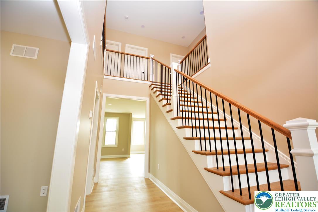 Image 3: Main Entrance Staircase