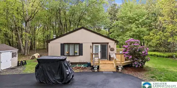 138 Drakes Drive