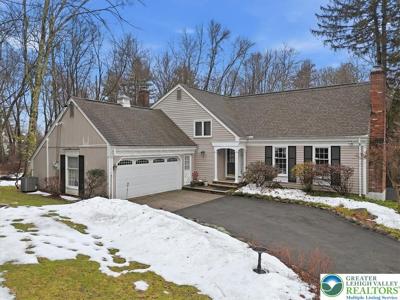 128 Stoneleigh Drive