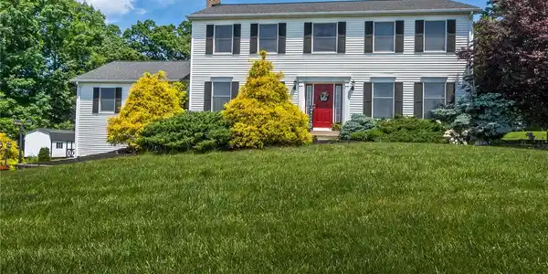 9461 Red Road