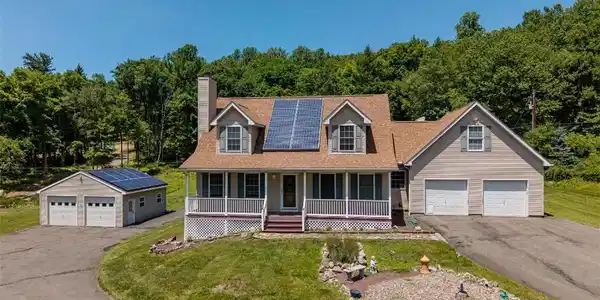 127 Buskirk Lane
