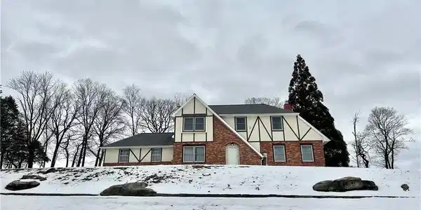 506 Longacre Drive