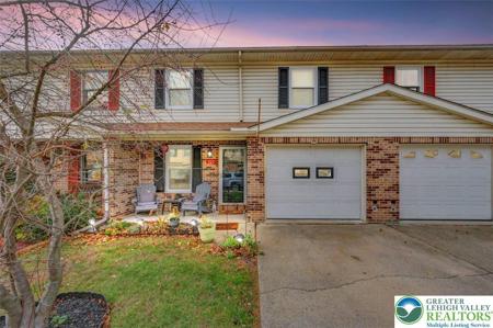 522 Lehigh Gap Street