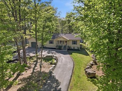 12 Rockway Court