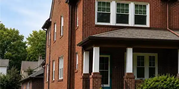 1715 Elm Street