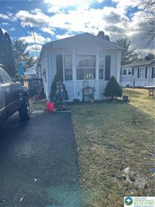 285 Greenbriar Drive