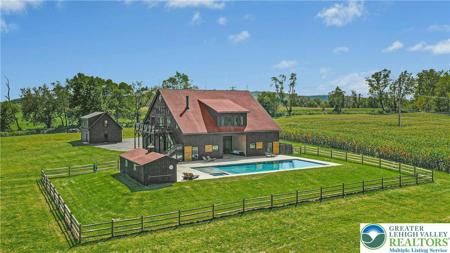 820 Spring Hill Road