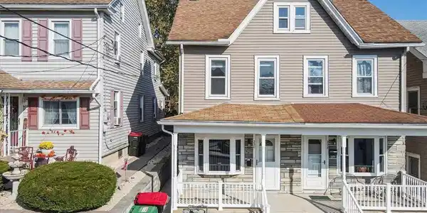 230 Carbon Street