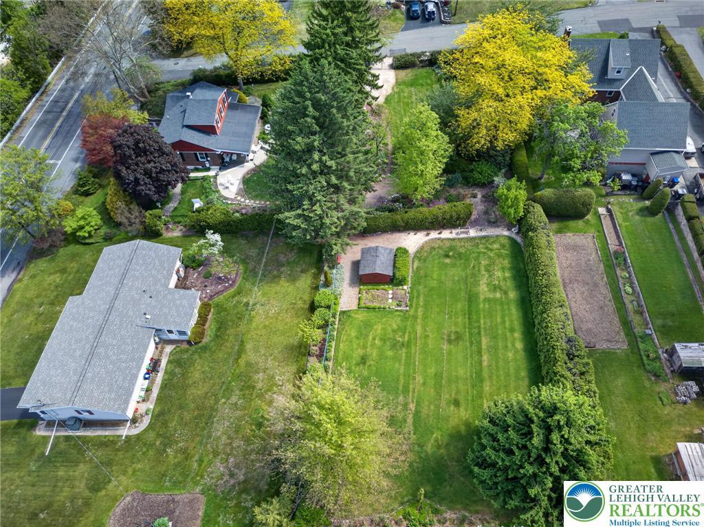 Image 4: Aerial view of both lots