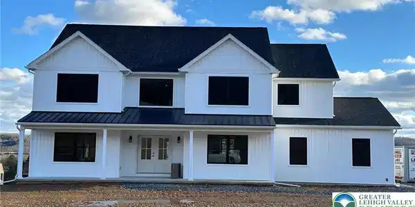 87 Sage Court
