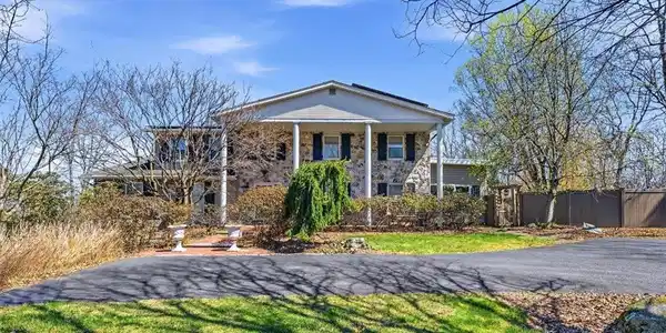 164 Chestnut Oak Drive