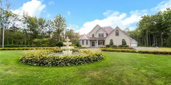 328 High Country Drive