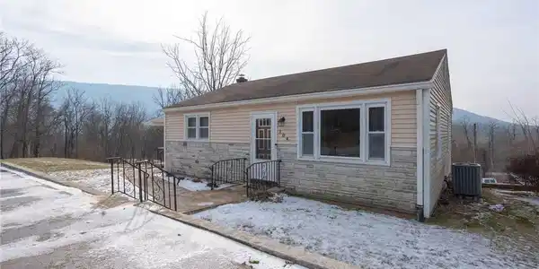 304 White Street