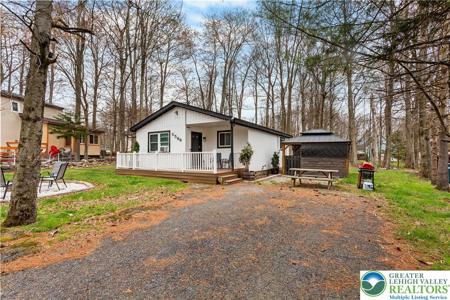 7483 Cottage Lane