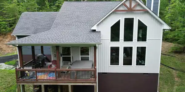 11 Lindsey Hill Trail