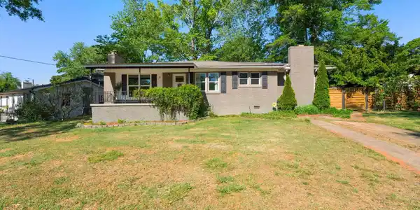 11 Mauldin Circle