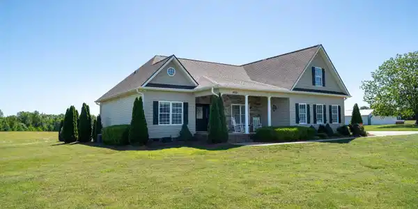 450 Meadow Road