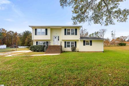 4043 N Highway 101