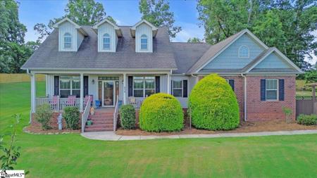 215 JEWEL Court