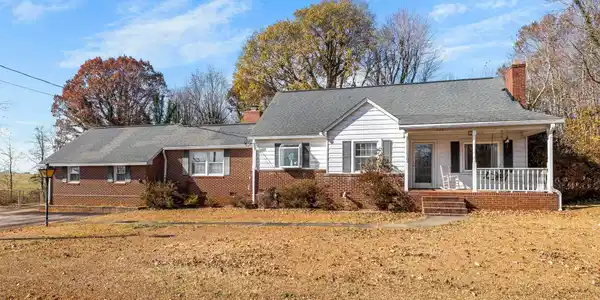 12201 Old White Horse Road