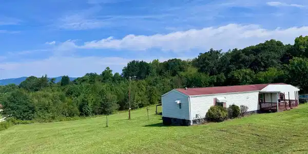 4569 N Highway 14