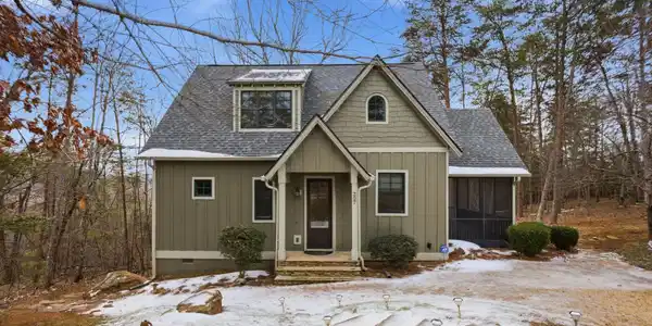 207 Cliffside Trail