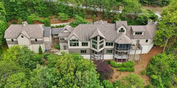 817 Mountain Summit Road