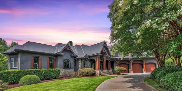156 Cherokee Rose Trail