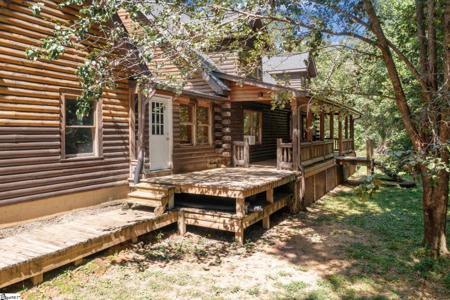 102 Rockcrest Road