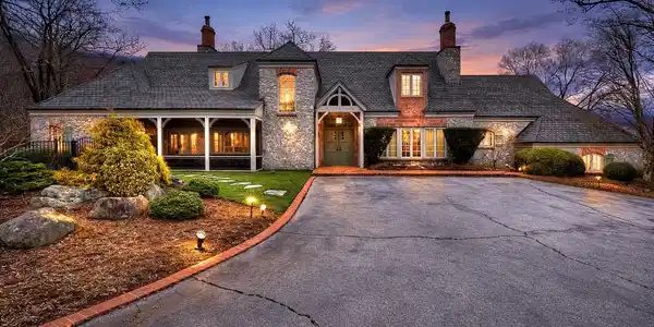 21 Eagle Rock Road
