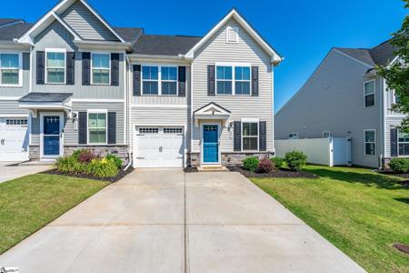 607 Cresslyn Court