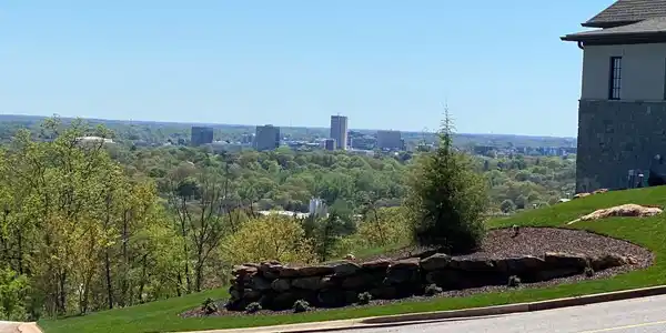 Image 4: View of Downtown Greenville from lot