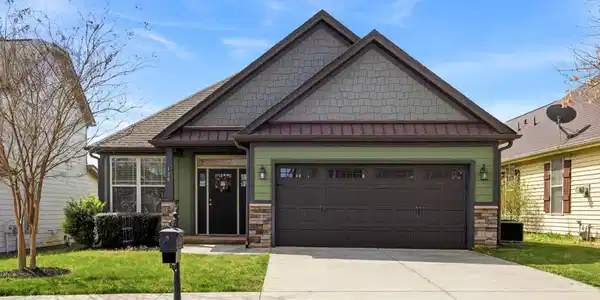 120 Bur Oak Drive