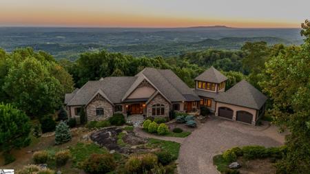 10 Night Hawk Way