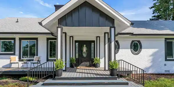 305 Waters Road