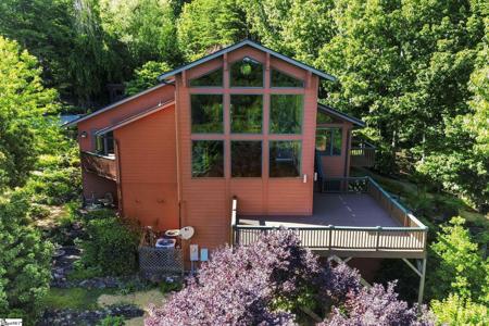 137 Laurel Falls Way
