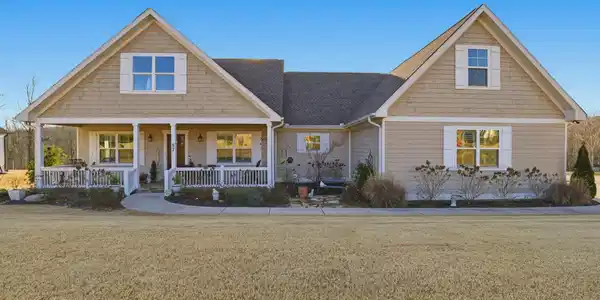 57 Pinerock Drive