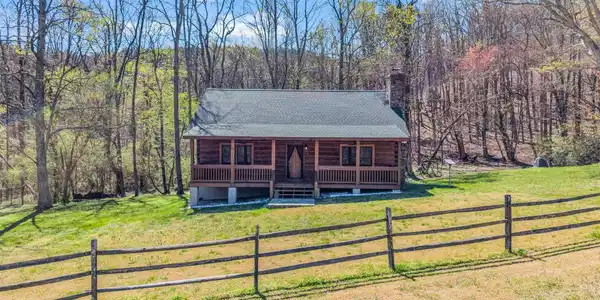 175 Pink Campbell Road
