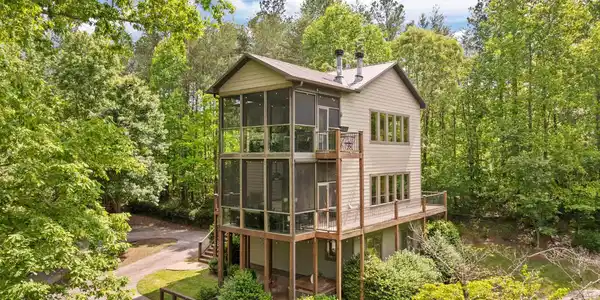 707 Lister Road