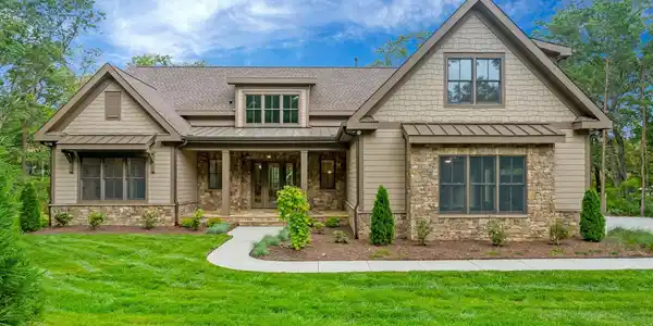 608 Plumley Summit Road